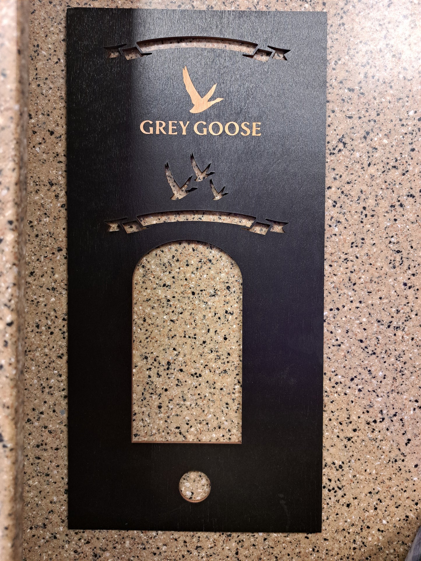 Whiskey Box 1.75L - Grey, Handle Bottle